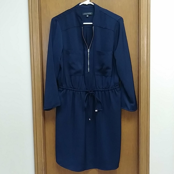 🆕DYNAMITE Navy dress - Picture 4 of 6